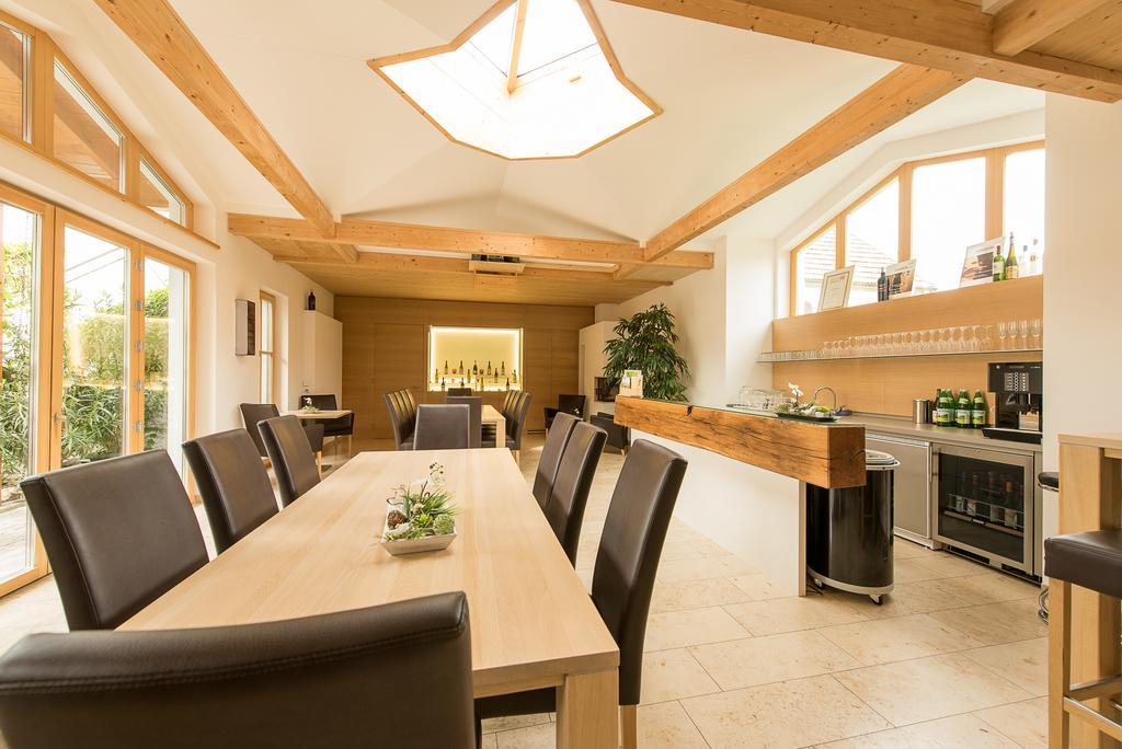 Weingut Familie Bauer Hotel Grossriedenthal Luaran gambar